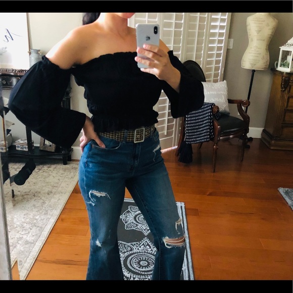 Urban Outfitters Bryon Off Shoulder Top - Picture 4 of 4